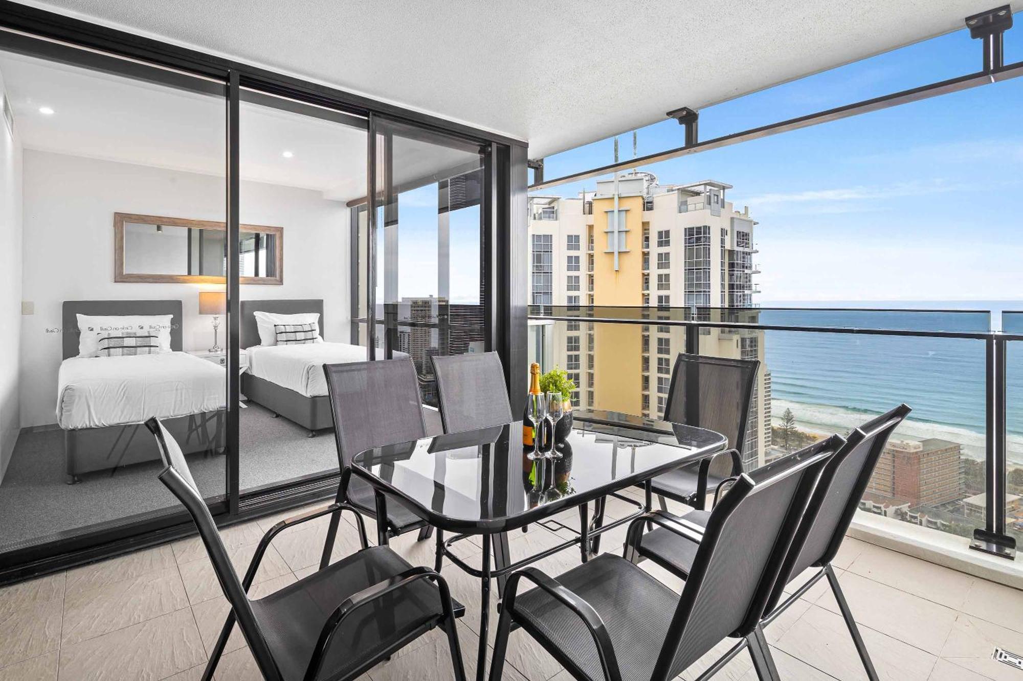 Holiday Holiday Circle On Cavill Apartments Gold Coast Værelse billede