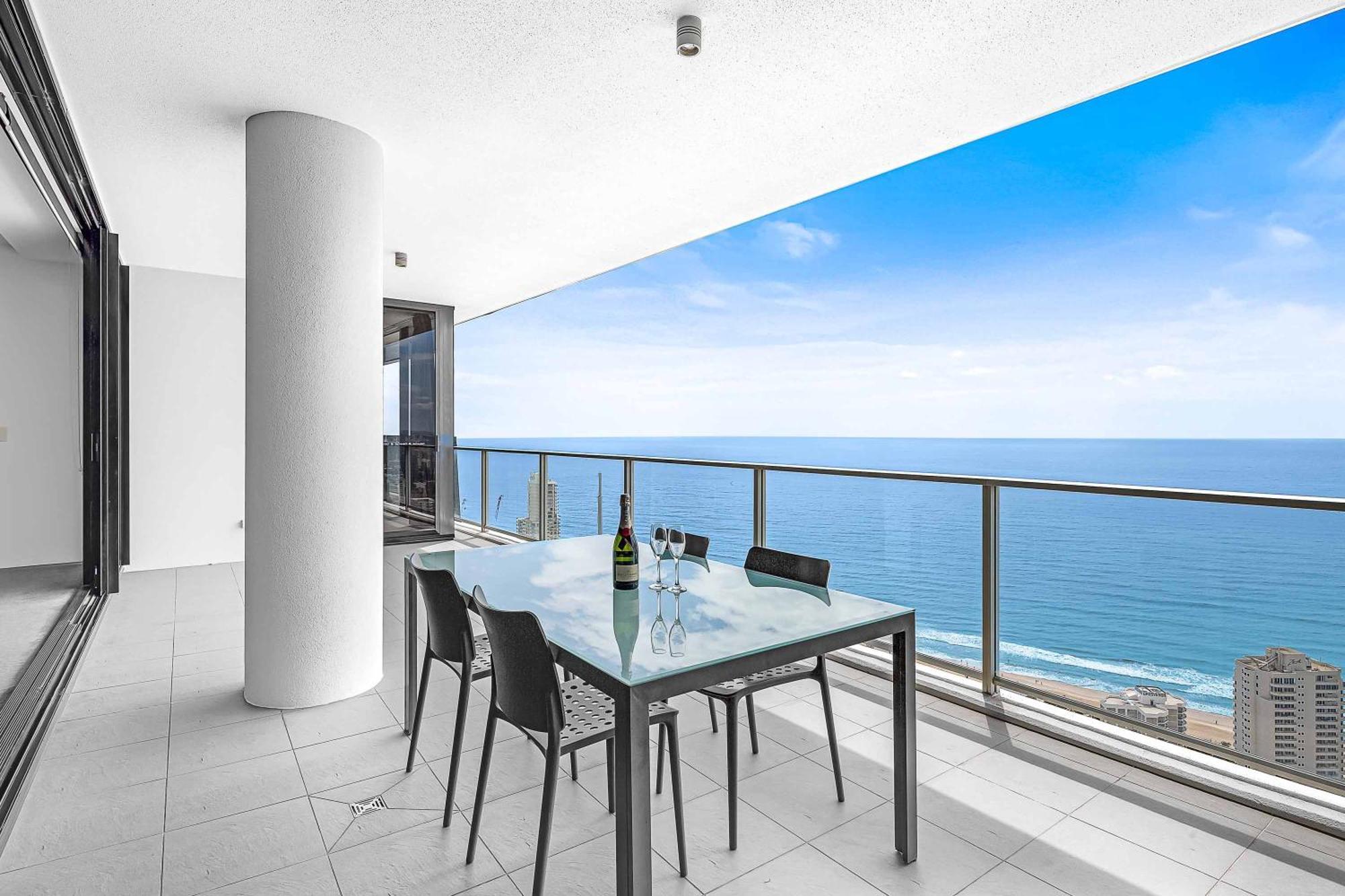 Holiday Holiday Circle On Cavill Apartments Gold Coast Værelse billede